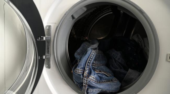 自动洗衣机如何消毒清洗污垢