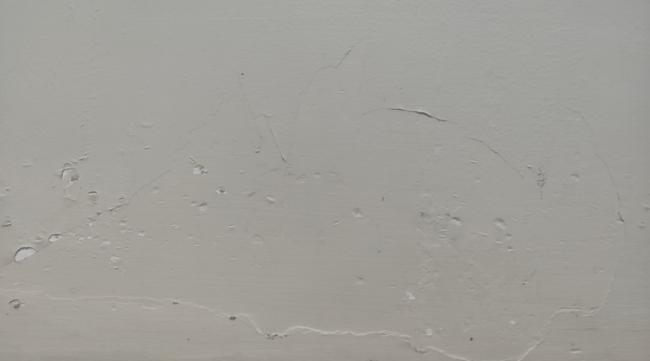 乳胶漆墙漆开裂什么原因造成的